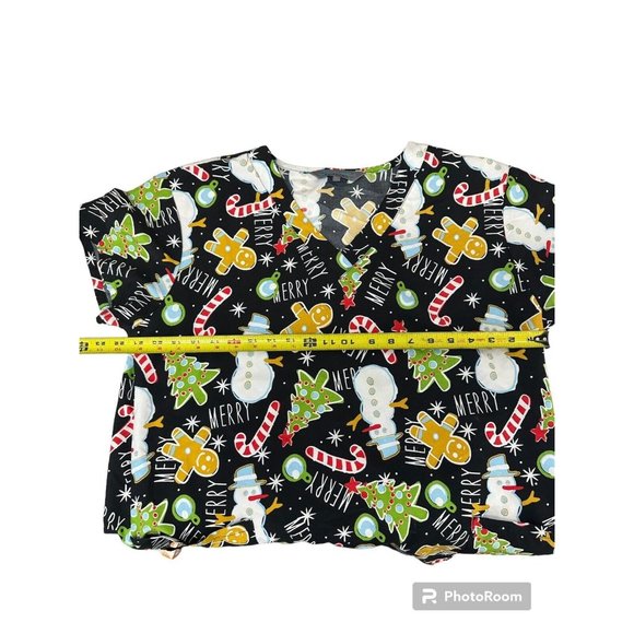 Serene Uniforms Scrub Top Large Multicolor Christmas‎ Snowman Gingerbread Winter - Picture 3 of 4